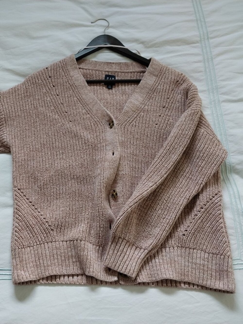 Gap marked pink cardigan shaker stitch
